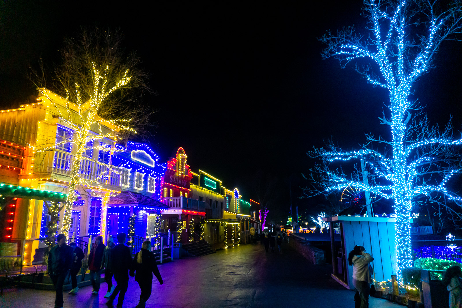 Lights in Frontier City